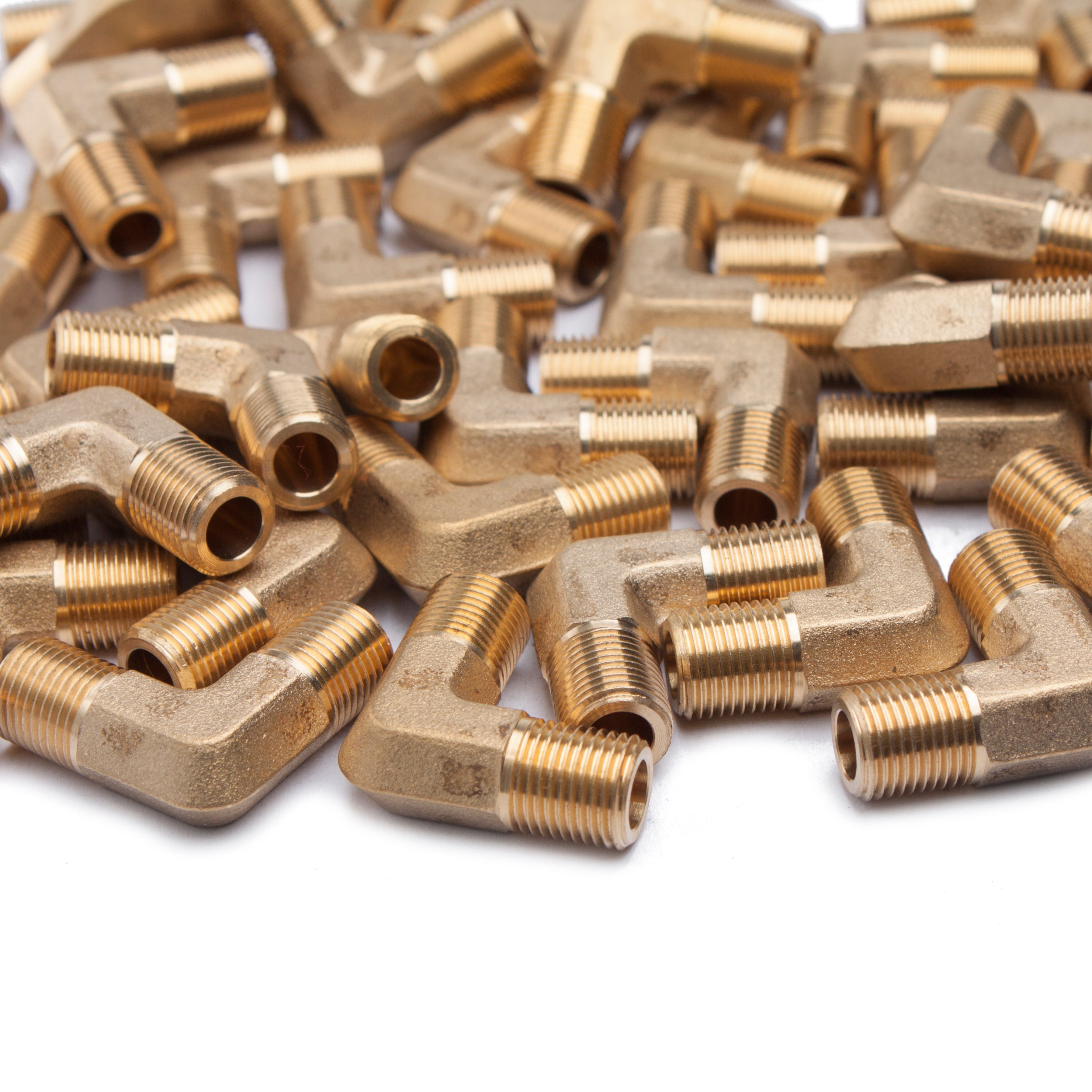 LTWFITTING Brass Pipe Male 90 Deg Elbow Fittings 1/8 BSPT Water Fuel (Pack of 700)